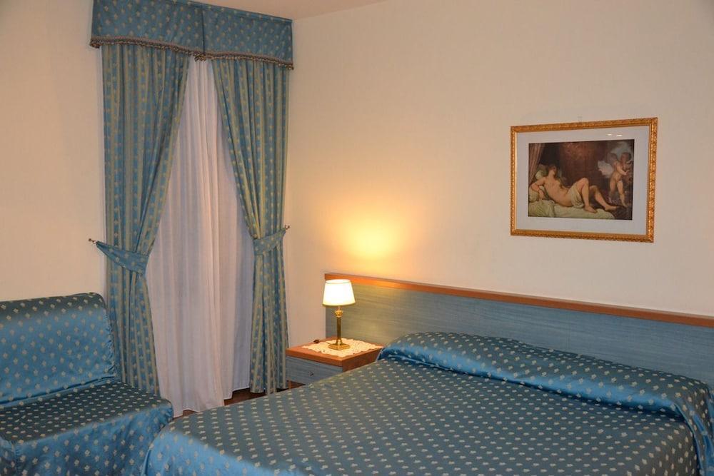 Domus Julia Hotel Róma Kültér fotó